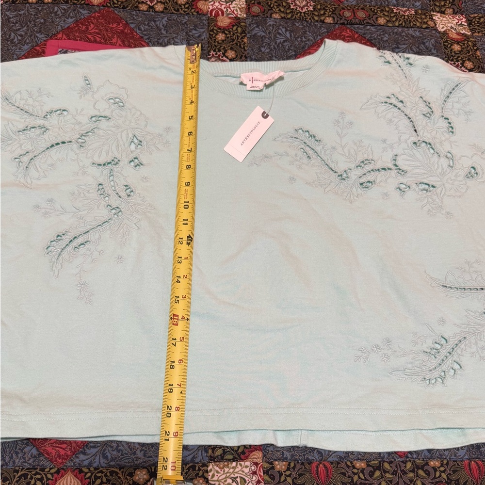 NWT Anthropologie Embroidered Cutwork Sweatshirt in Sky Blue - Size: M - Picture 8 of 13